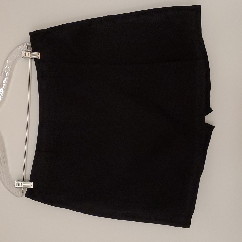 Rafaella Black skort front zipper hook closure flap sz. 16